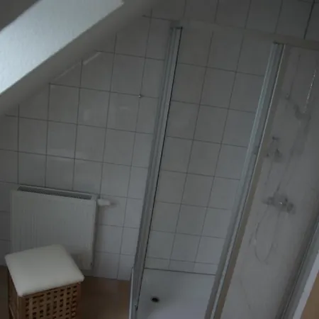 Wellness Mit Sauna Und Kaminofen Sowie Carport Und Terrasse